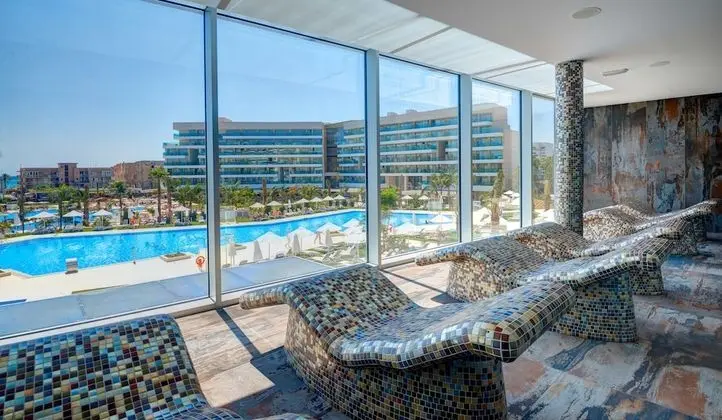 Hipotels Playa de Palma Palace - Spa