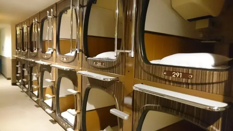 Hiroshima Capsule Hotel & Sauna New Japan EX - Caters to Men - Oda