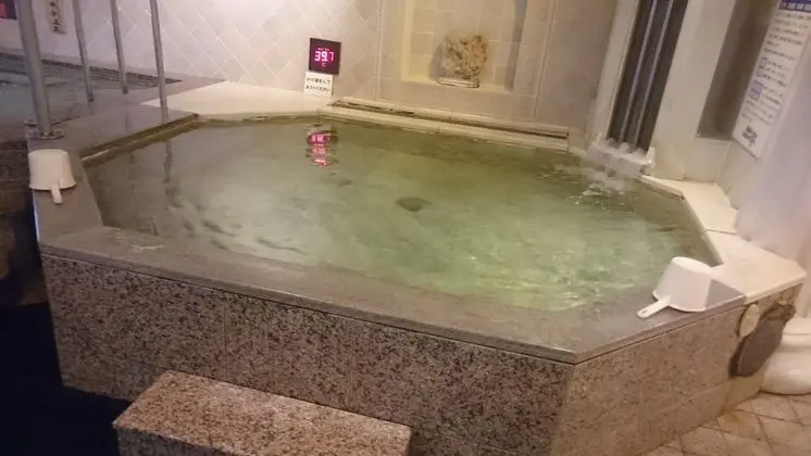 Hiroshima Capsule Hotel & Sauna New Japan EX - Caters to Men - Spa