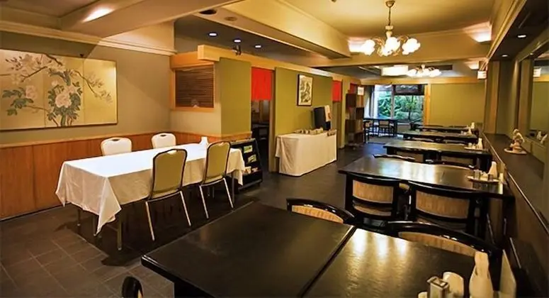 Hiroshima Intelligent Hotel Main & New Building - Yerinde Yemek