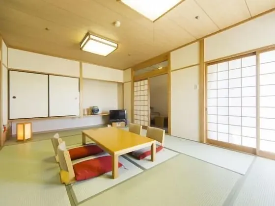 Hotel Hiroshima Sunplaza - Oda