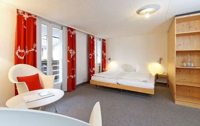 Hirschen Guesthouse - Oda