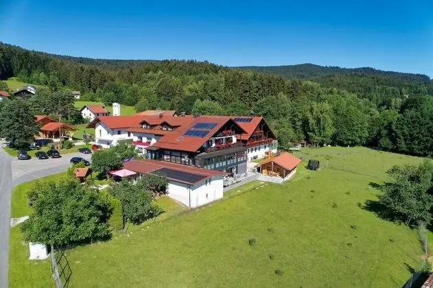 Hotel Hirschenstein - Dış Mekan