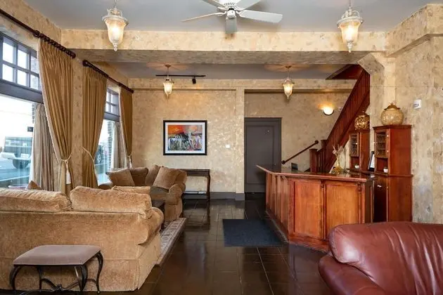 Historic Hotel Condon - Lobi