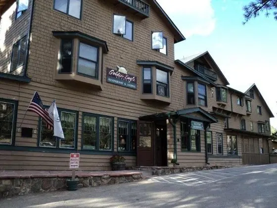 The Historic Crags Lodge