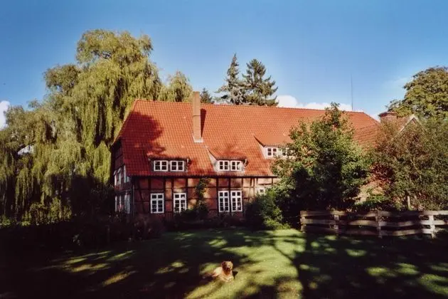 Historic Farmhouse in Hohnebostel with Garden near Lake - Öne Çıkan Resim