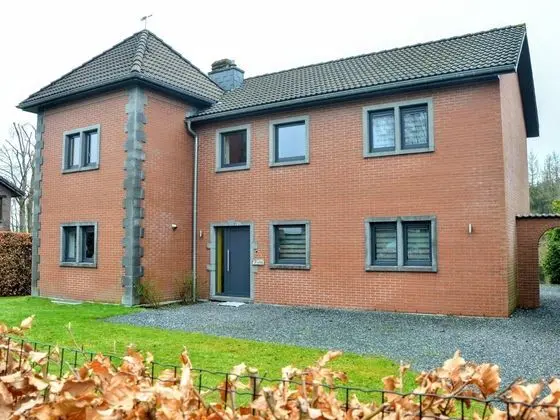 Historic Holiday Home in Malmedy With Garden, Terrace, BBQ - Dış Mekan