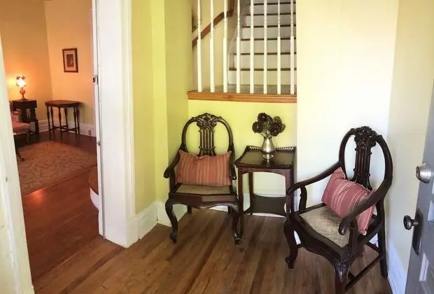 Historic Pugsley Manor House - Lobi