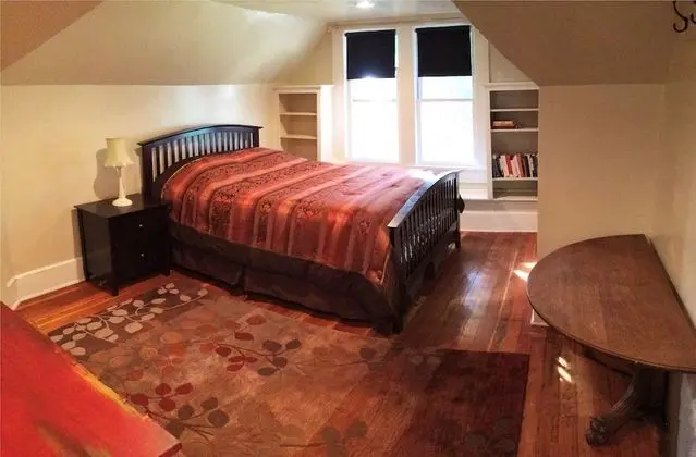 Historic Pugsley Manor House - Oda