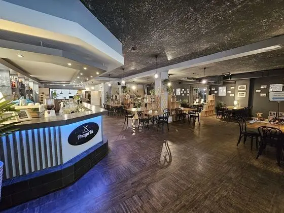 Hit Hotel - Yerinde Yemek