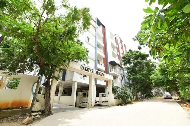 Hitech Shilparamam Guest House - Dış Mekan