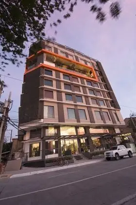 Hive Hotel and Convention Place - Dış Mekan
