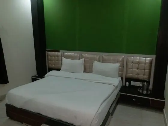 Hotel HKJ Residency