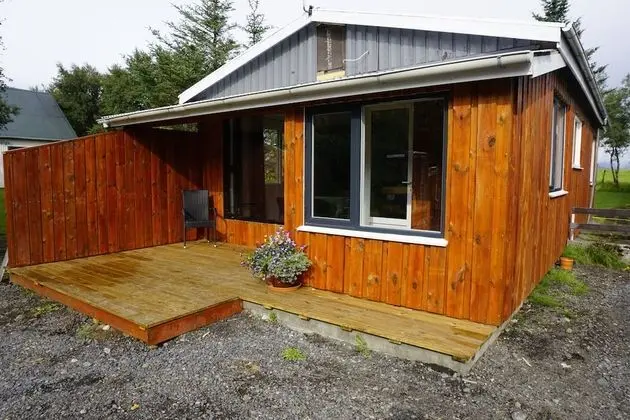 Hlíðarból Apartments