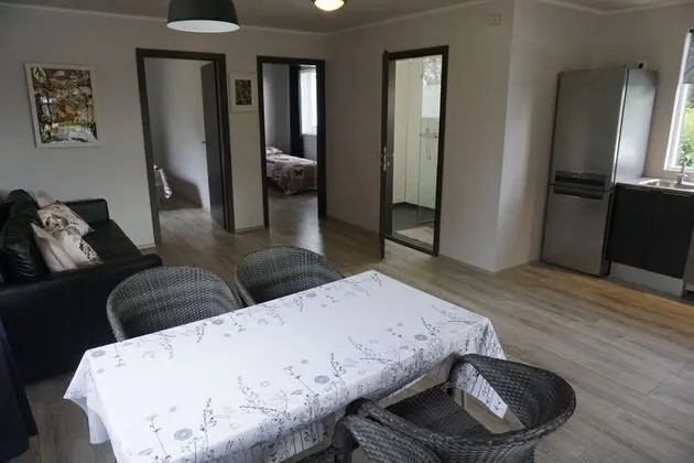 Hlíðarból Apartments - İç Mekan