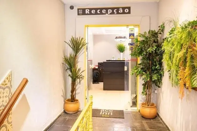 HMG Suites Inn Budget Rio