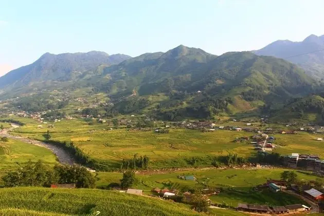 H'mong Home Mountain View - Yerinde Yemek