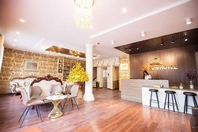 Hoa Sen Hotel 103