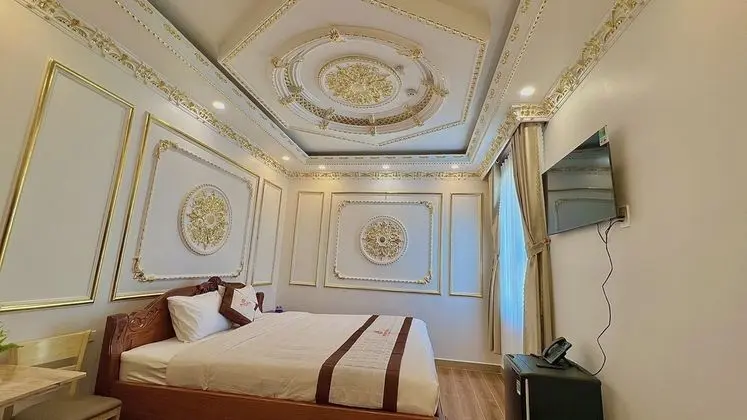 Hoang Hung Hotel