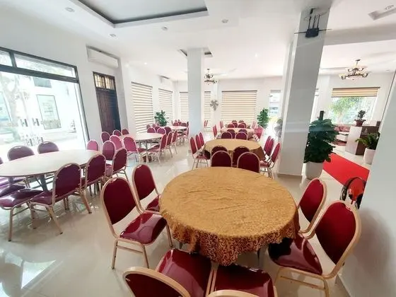 Hoang Nam Hotel - Cua Lo - Yerinde Yemek
