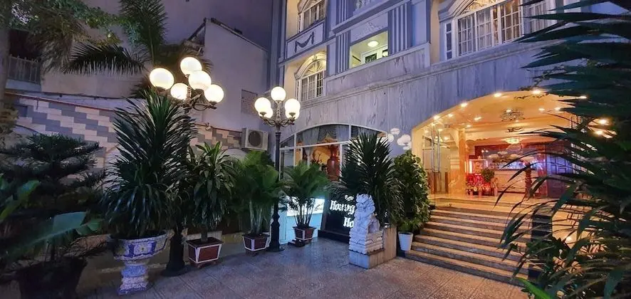 Hoang Quan Hotel - Dış Mekan