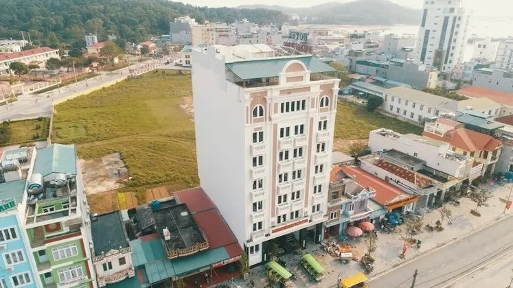 Hoang Trung Co To Hotel - Dış Mekan