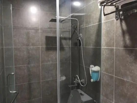 Hoang Yen Guest House - Banyo Tipleri