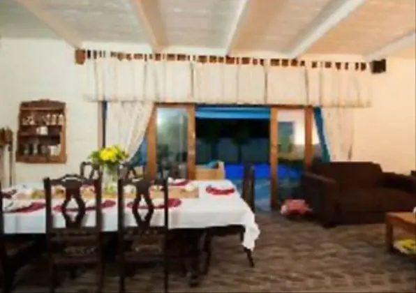 Hobie Beach Guest House - Yerinde Yemek
