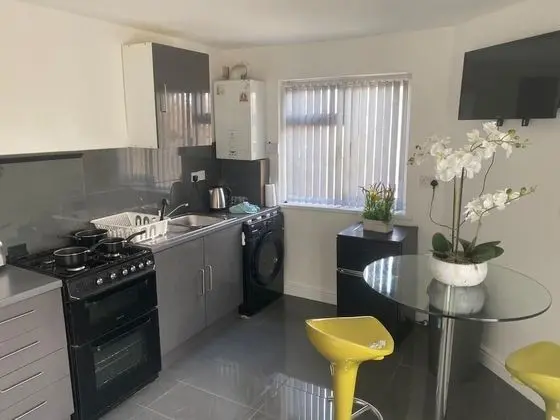 Hodgehill Apartments