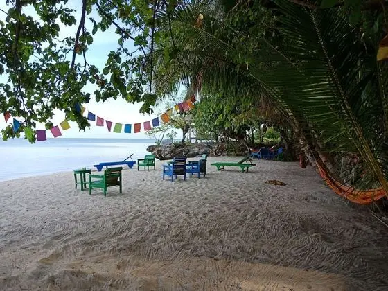Hoga Island Dive Resort Wakatobi - Plaj