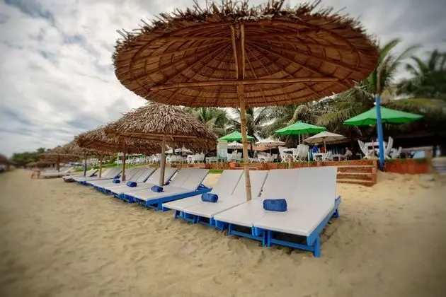 Hoi An Ancient House Village Resort and Spa - Plaj