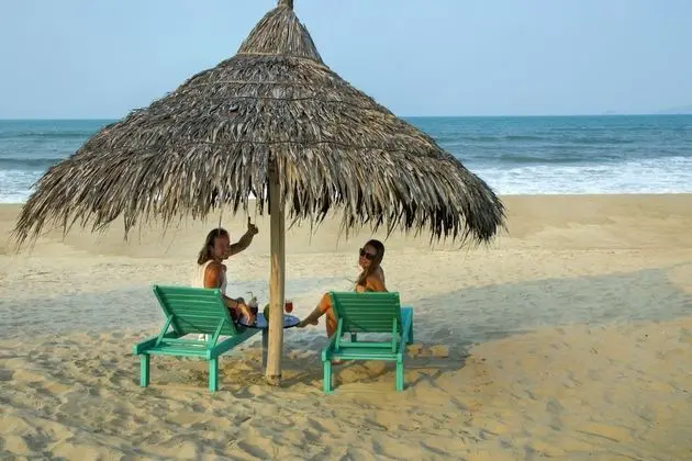 Hoi An Blue Seaside Homestay - Plaj