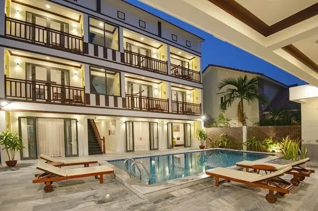 Hoi An Emerald Riverside Villa