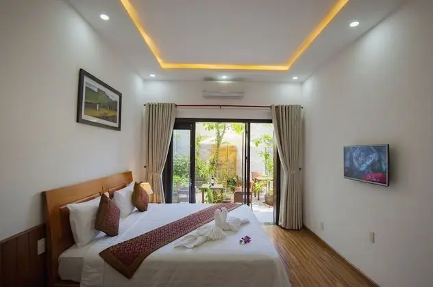 Hoi An SunLake Villa - Oda
