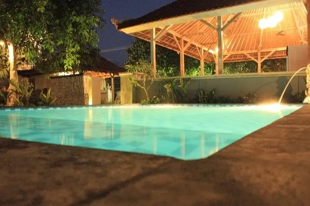 Hokita Homestay - Havuz