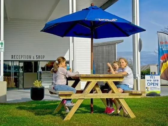 Hokitikas Kiwi Holiday Park and Motels - Dış Mekan