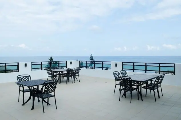 Hola sea view B&B