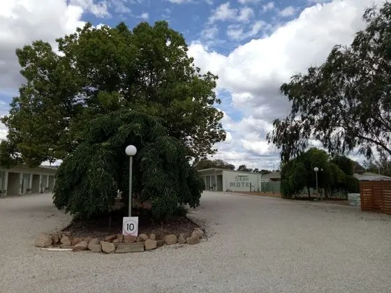 Holbrook SKYE Motel - Oda Manzaraları