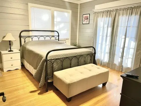 Holder House Rentals - Oda