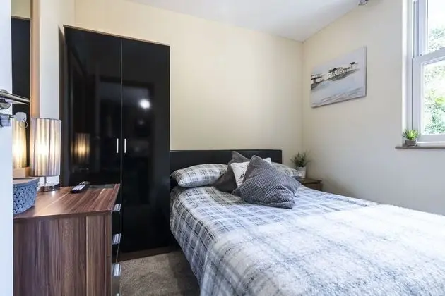 Holey Moley Lodge - 2 Bedroom - Oda