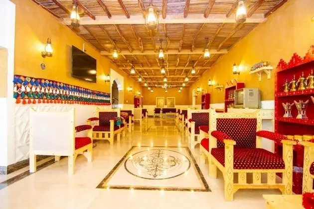 Holiday Al Khaleej Al Munsiyah - Dış Mekan