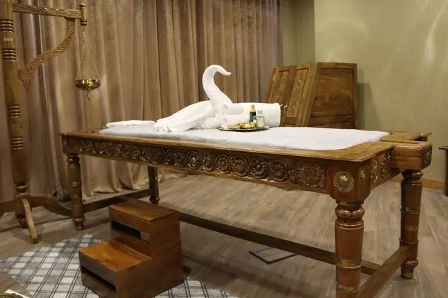 Holiday Villa Hotel And Residence City Centre Doha - Spa