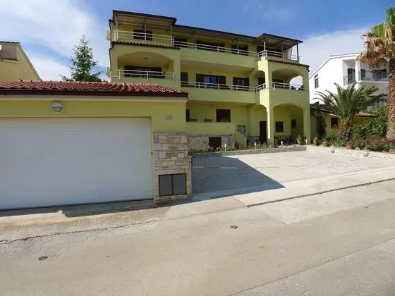 Holiday Apartment for 4 Persons With one Bedroom Near the Sea
