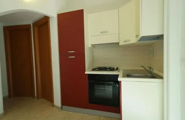 Holiday Apartment Orchidea With Swimming Pool and Private Beach -3 - İç Mekan