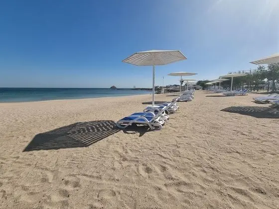 Holiday Beach Resort - Plaj