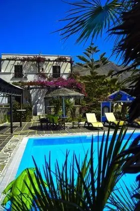 Holiday Beach Resort - Havuz