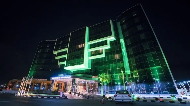 Holiday Villa Hail Hotel