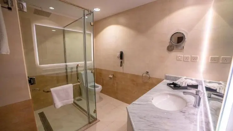 Holiday Villa Hail Hotel - Spa