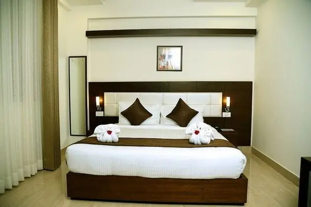 Hotel Holiday Hill
