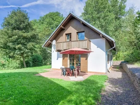 Holiday Home With a Convenient Location in the Giant Mountains for Summer & Winter - Dış Mekan